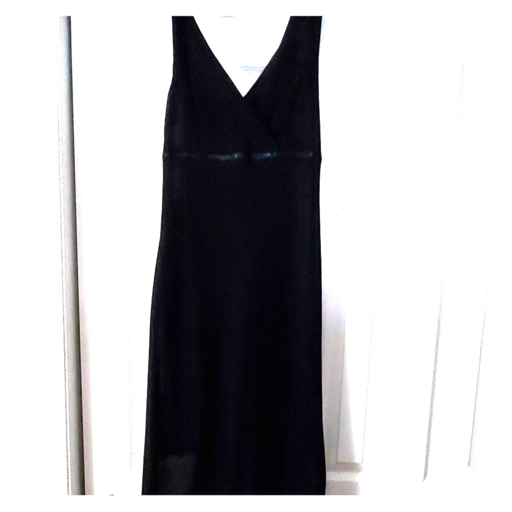 Forever 21 Black dress
